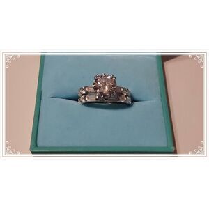 New~DIAMONIQUE 8.68 Baguette & Round Cut Bridal Wedding Ring Set Sz 9